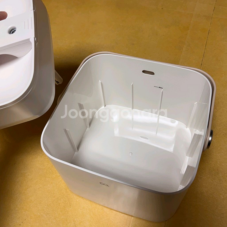 오아 플렌티큐브 2L 가습기 (미사용, 박스없음) 판매합니다.--4