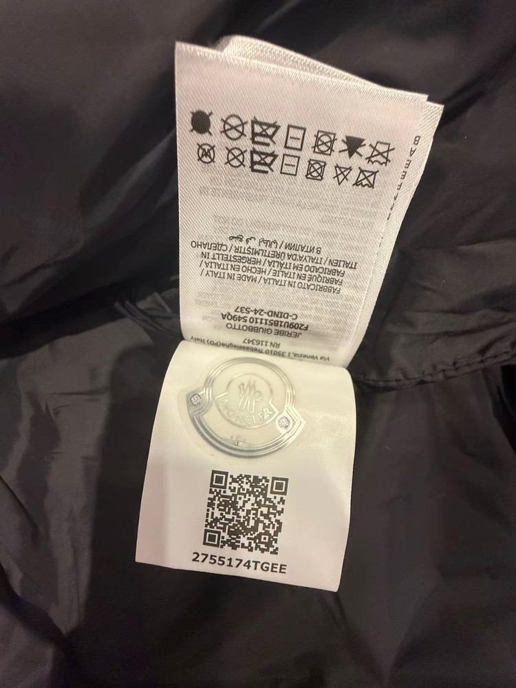 [몽클;레어] 새상품 / 경량 패딩 / 4 (약 105 사이즈)--4