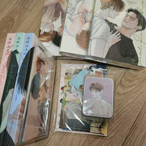 비밀사이 웹툰 단행본 세트 이미지