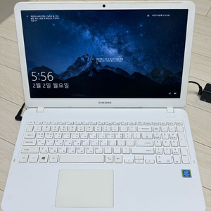 (무배) 삼성 노트북 NT550EAA 화이트