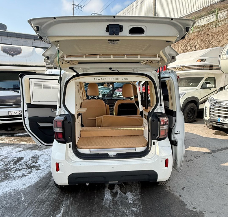 레이캠핑카 반디--2