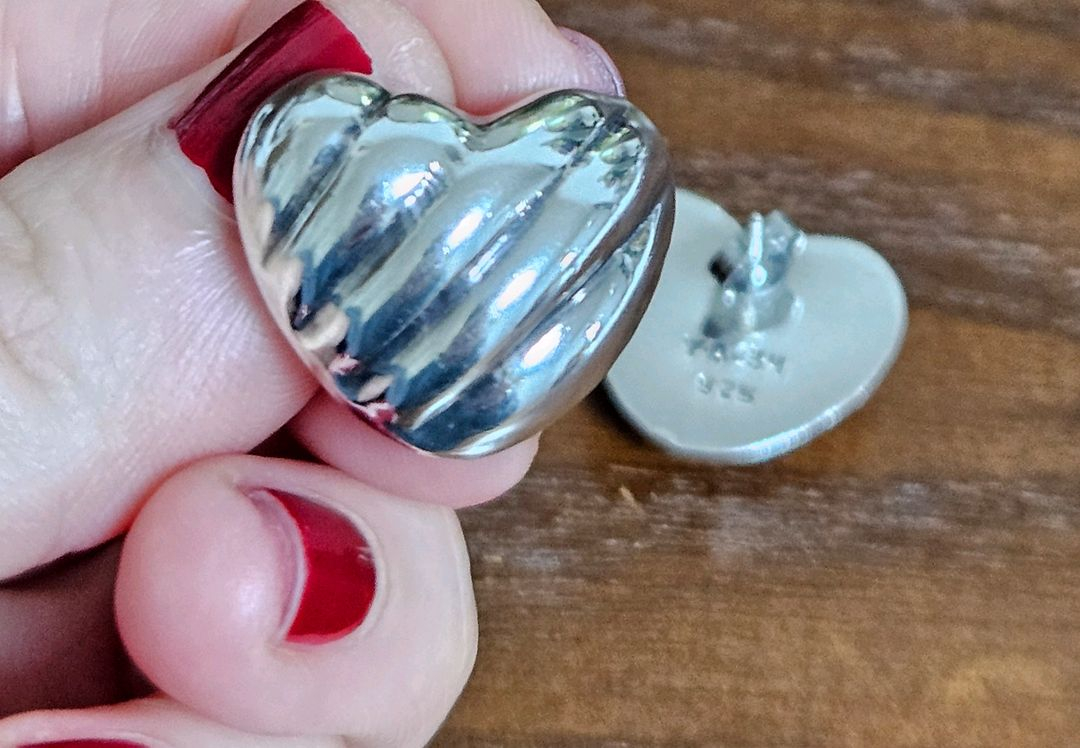 미국빈티지 실버 볼드&헤비 하트귀걸이--3