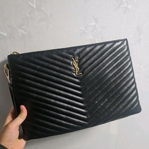 생로랑 마틀라세 클러치 금장L