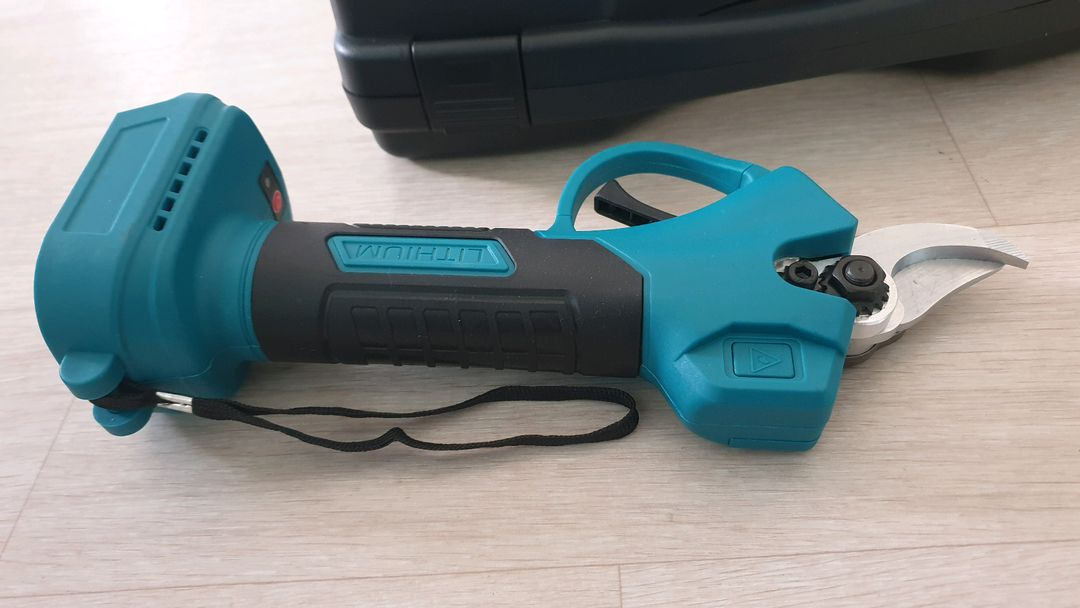 21볼트 전동 전지가위 세트--3