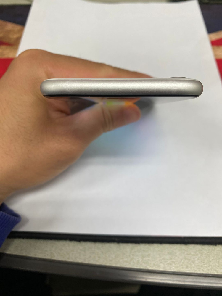 .아이폰SE2 256GB 화이트 AA급 중고폰 배터리100% 자녀폰 서브폰 499270--2