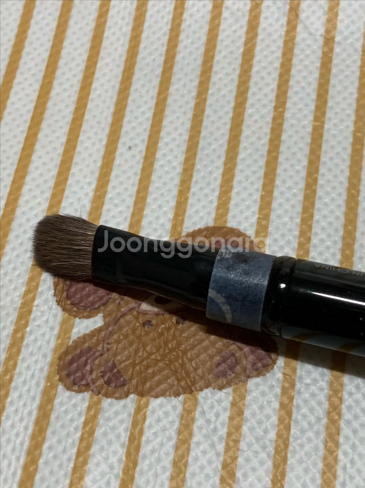 샤넬 리트렉터블 듀얼팁 섀도우 브러쉬--2