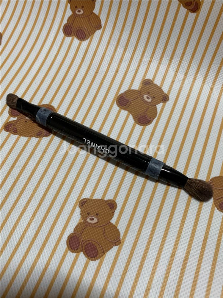 샤넬 리트렉터블 듀얼팁 섀도우 브러쉬--4