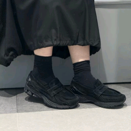 뉴발란스 1906L 로퍼 운동화 240 이미지