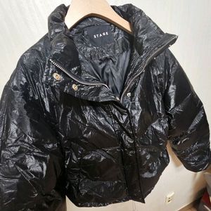 글로시 블랙 숏패딩 요즘 난리난 유광 크롭패딩 [새상품 FREE] 덕다운 여성패딩