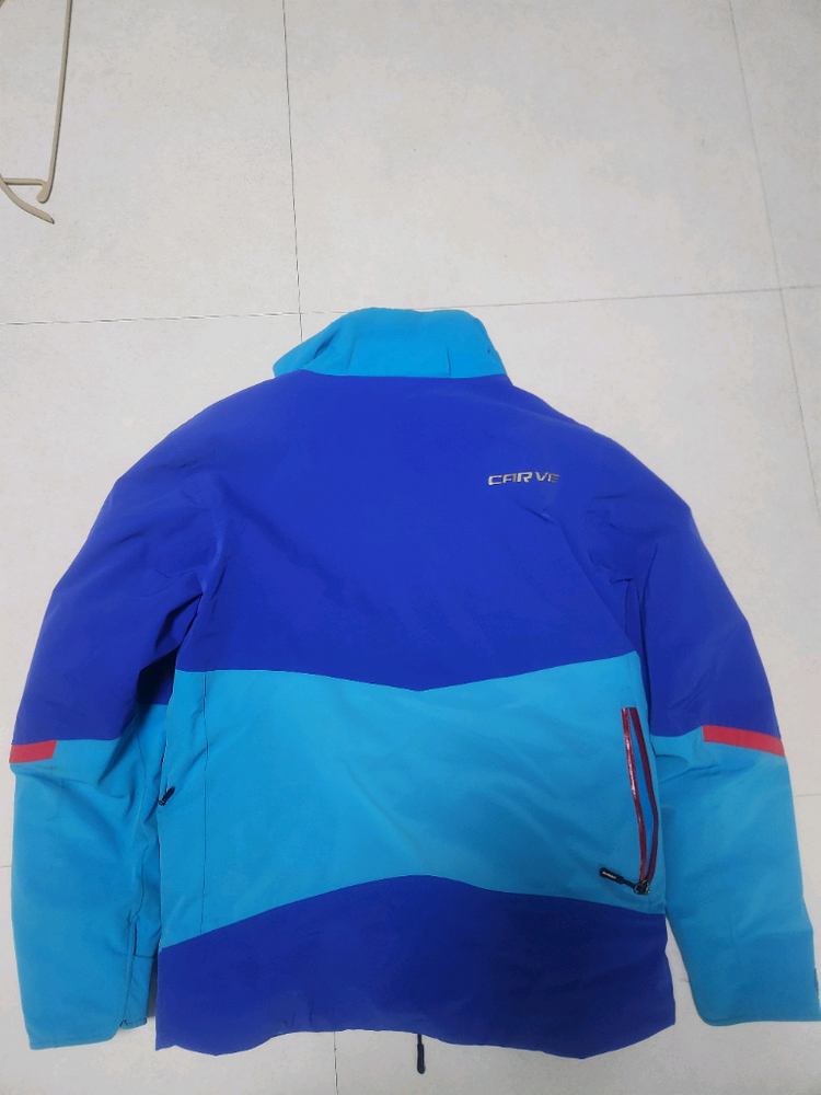 카브 , 데상트 스키복 이미지