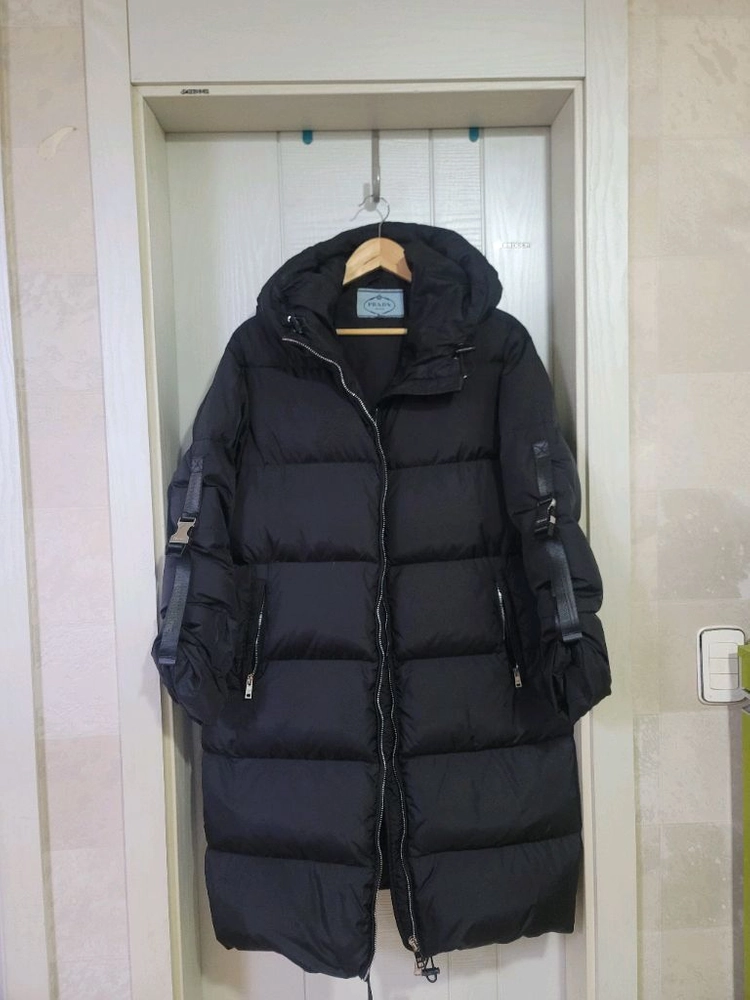 프라다구스다운 롱패딩 이미지