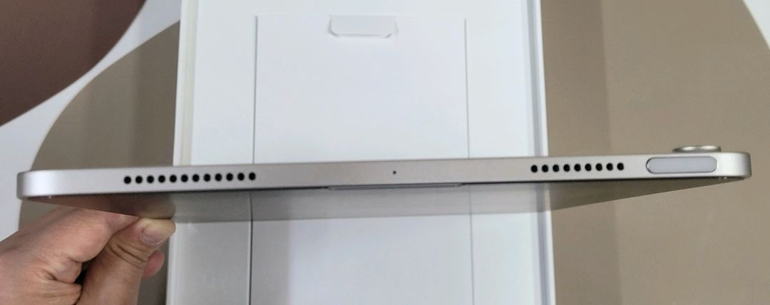 아이패드 에어5세대 스타라이트--3