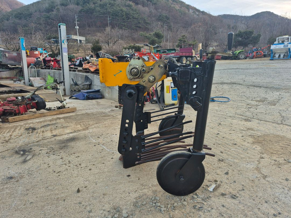 두루기계 DRK650 고구마수확기--2