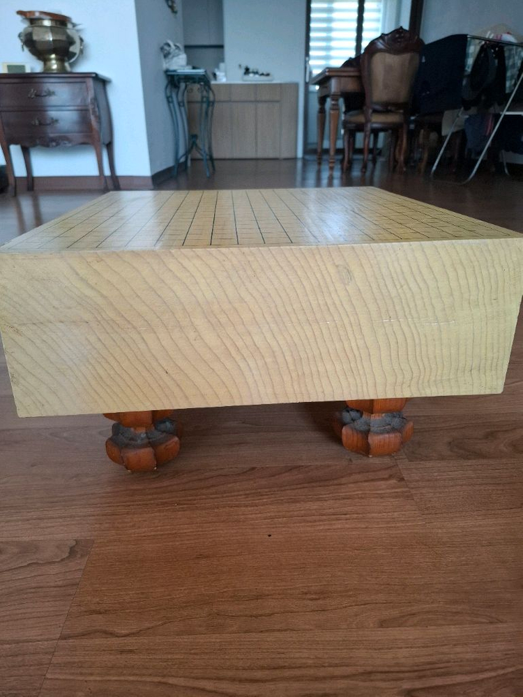 원목 바둑판 및 바둑알세트 이미지