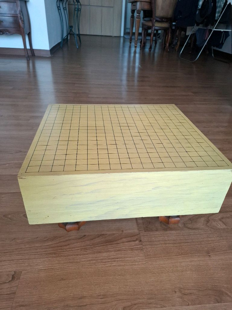 원목 바둑판 및 바둑알세트 이미지