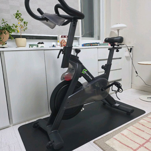 실내 스핀바이크