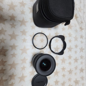 Canon.시그마 10-20mm f4-5.6 캐논 크롭바디용.파우치.본체.UV필터.후드.본체앞.뒤캡.전체포함1500