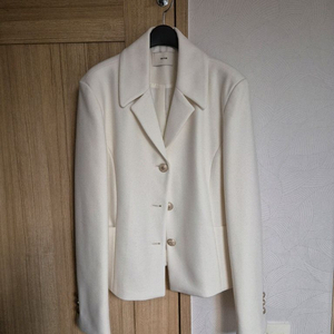 새상품) 더위시, 리즈 화이트 자켓