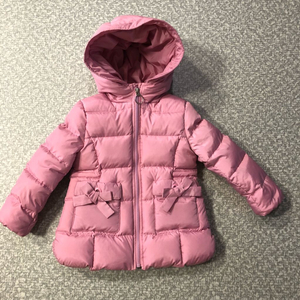 베네통 23년 여아 패딩 덕다운 리본 핑크 코트 점퍼 110 키즈