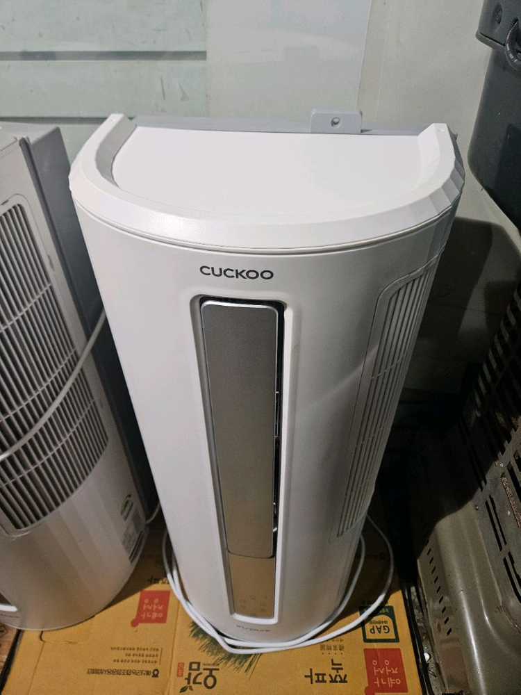 쿠쿠 인버터 창문형 에어컨 2024년구입재품 이미지