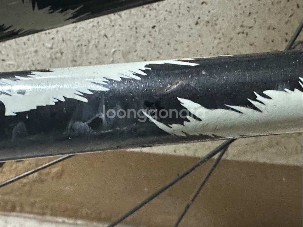 엔진11볼텍스 19년식 황금 M사이즈 53 반차로 빠르게 급처합니다 대차X--4