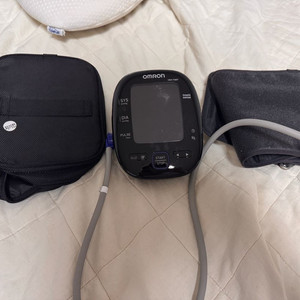 자동 전자 혈압계 HEM-7280T(블루투스)