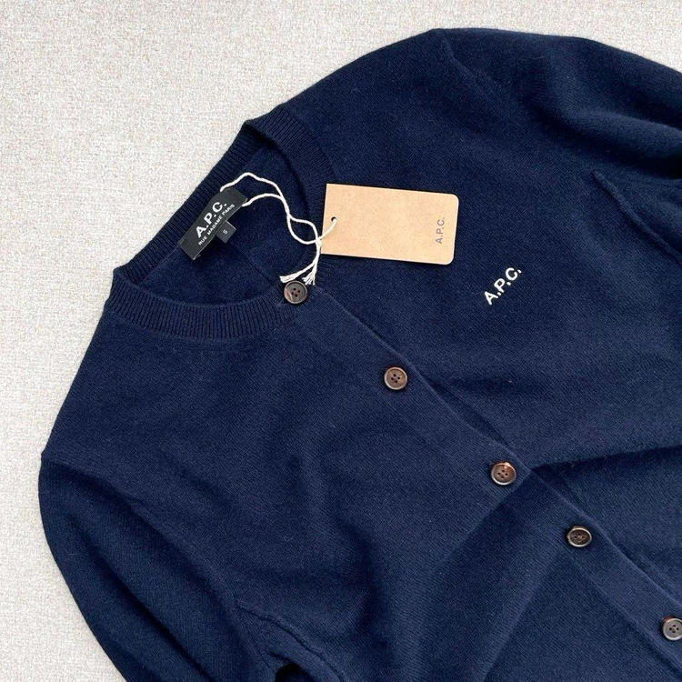 아페쎄 빅토리아 라운드 가디건--4