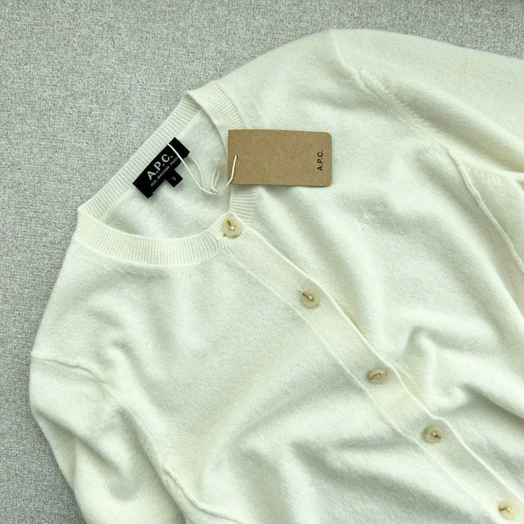 아페쎄 빅토리아 라운드 가디건--9