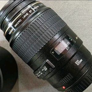 캐논 백마크로 EF 100mm F2.8 MACRO USM 마크로렌즈 이미지