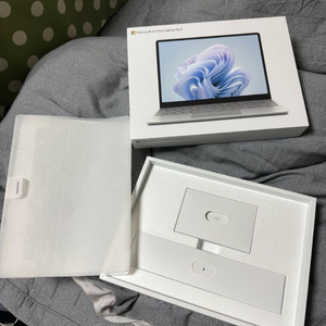 서피스 랩탑 고3 이미지