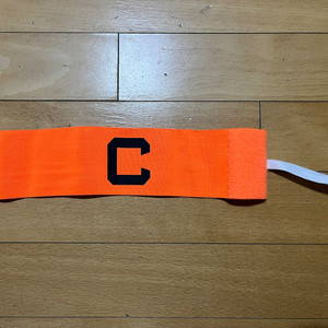 주황색 운동용 축구 주장 완장