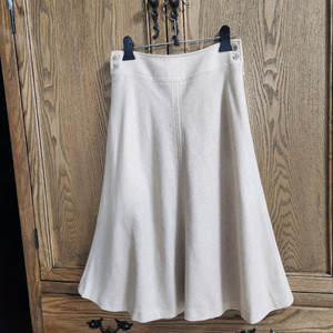 새상품)마시모두띠 우아한 울스커트