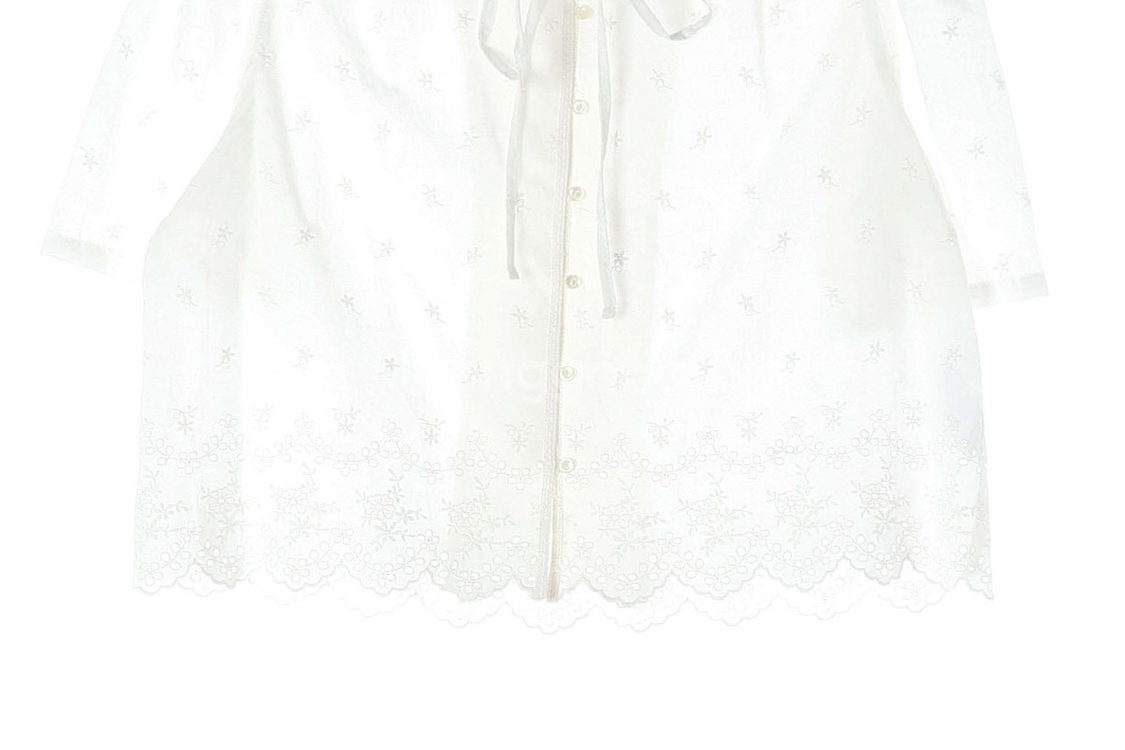 드파운드 25SS 화이트 리본 타이 레이스 포인트 반팔 블라우스--3