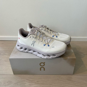 [250] ON 온 러닝 클라우드틸트 샌드 라벤더