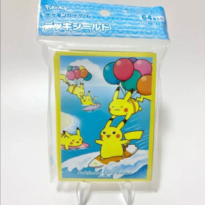 피카츄 서핑 파도타기 슬리브 카드실드 보호 포켓몬카드 풍선 한정판 이미지