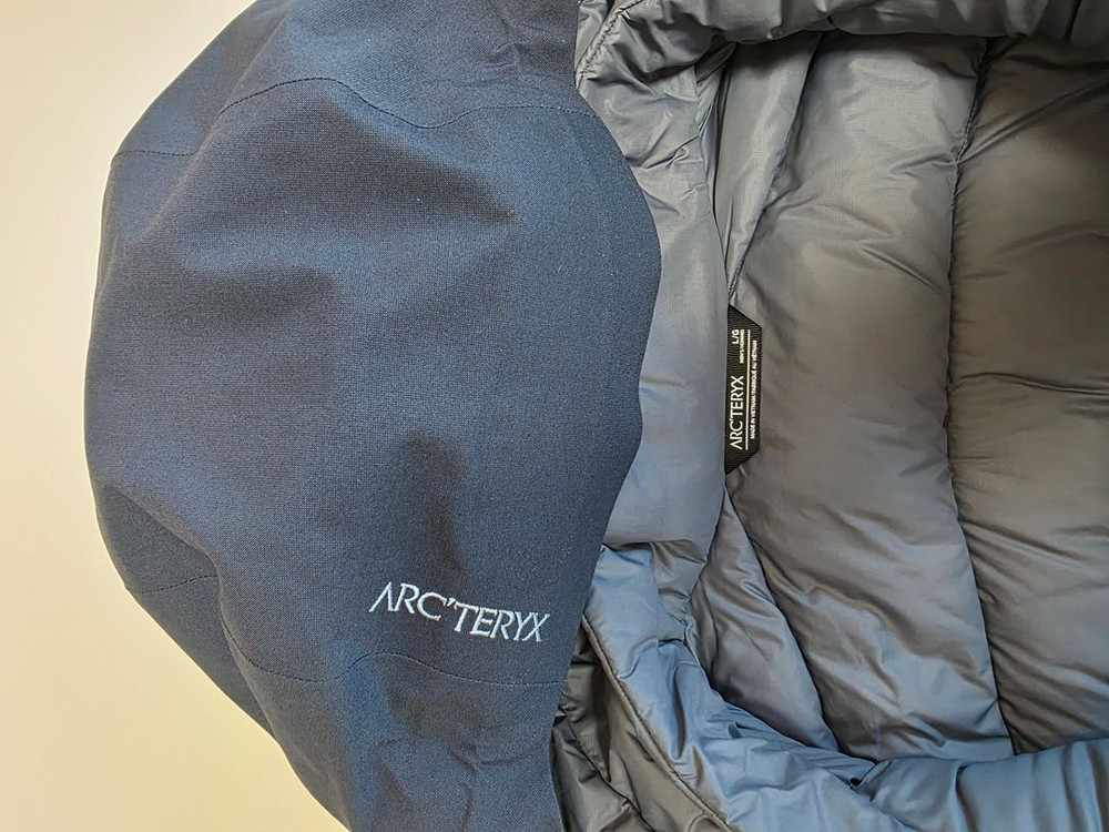 아크테릭스 롱패딩(25년도 구입) 이미지