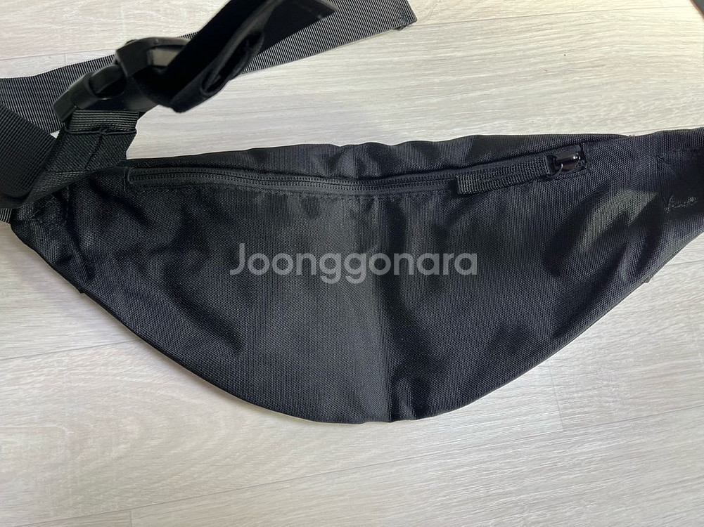 나이키 정품 가방 크로스백 텍제거 새상품--2