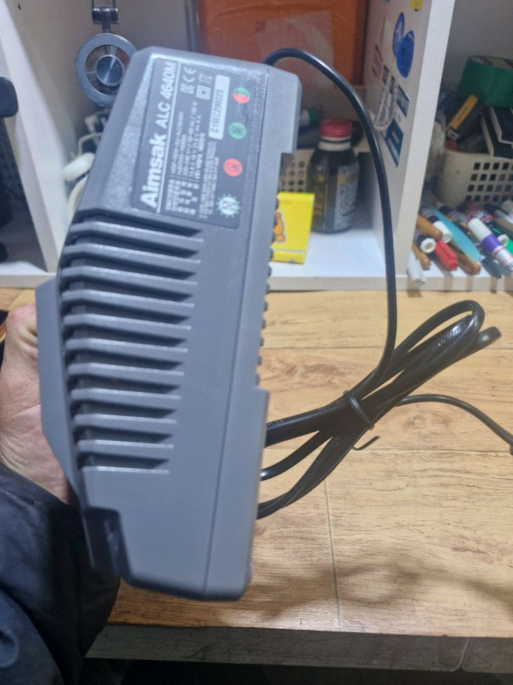 Aimsax아임삭충전기ALC4640M 미사용신품 프리볼트고속충전기 이미지