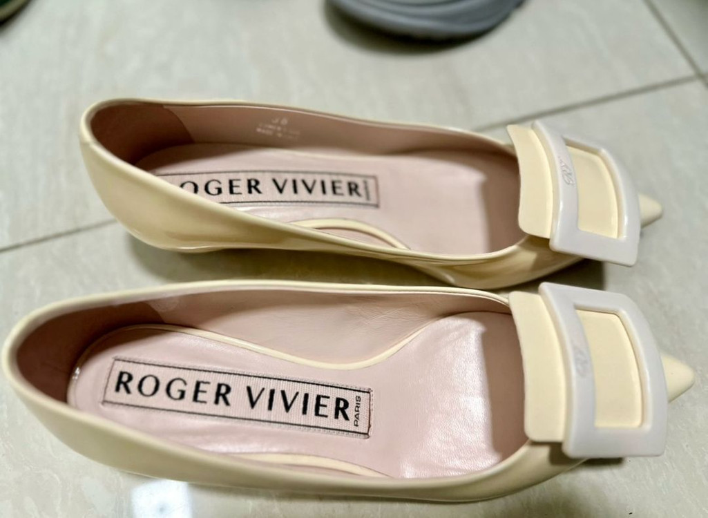 로저비비에 슈즈 이미지