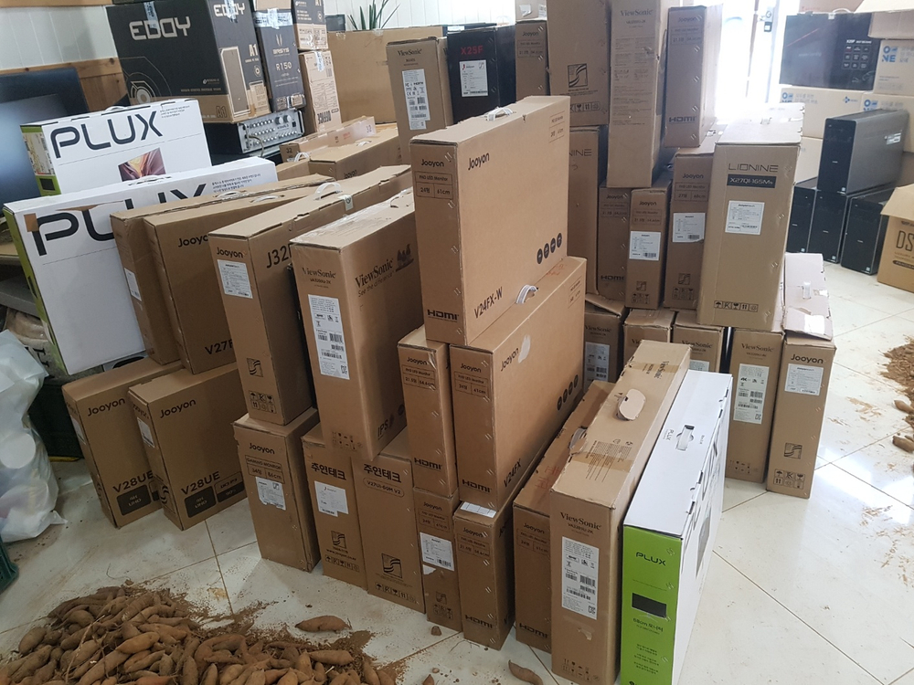 [중고-1개월 보증] 뷰소닉 VA3209U-2K 32인치 모니터--6