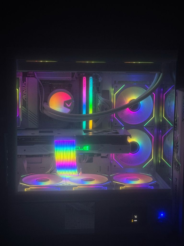 고사양 게이밍 컴퓨터 783D Rtx4070ti super 이미지