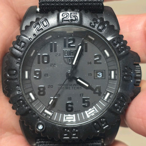 루미녹스 (LUMINOX) 네이비실 3950/3050 스위스 쿼츠시계