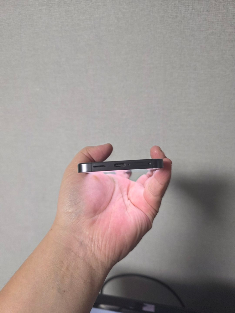 갤럭시 S24 오닉스 블랙 256기가 SS급 팔아요~--5