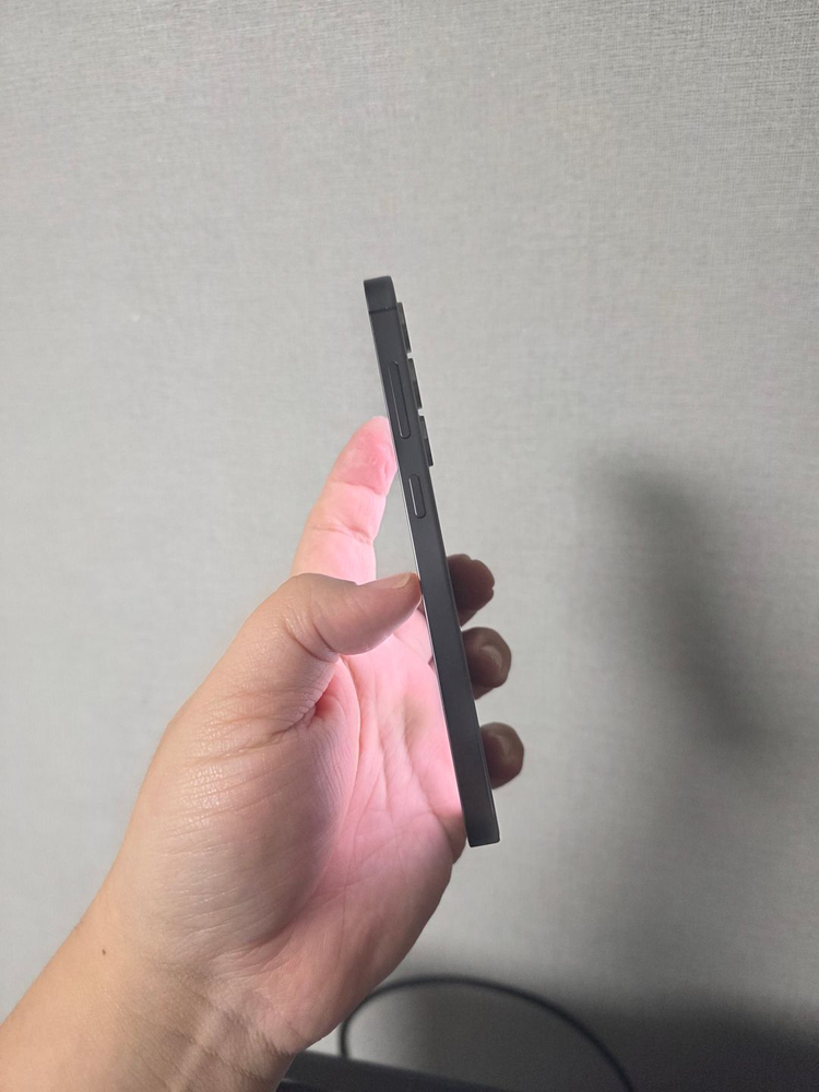 갤럭시 S24 오닉스 블랙 256기가 SS급 팔아요~--3