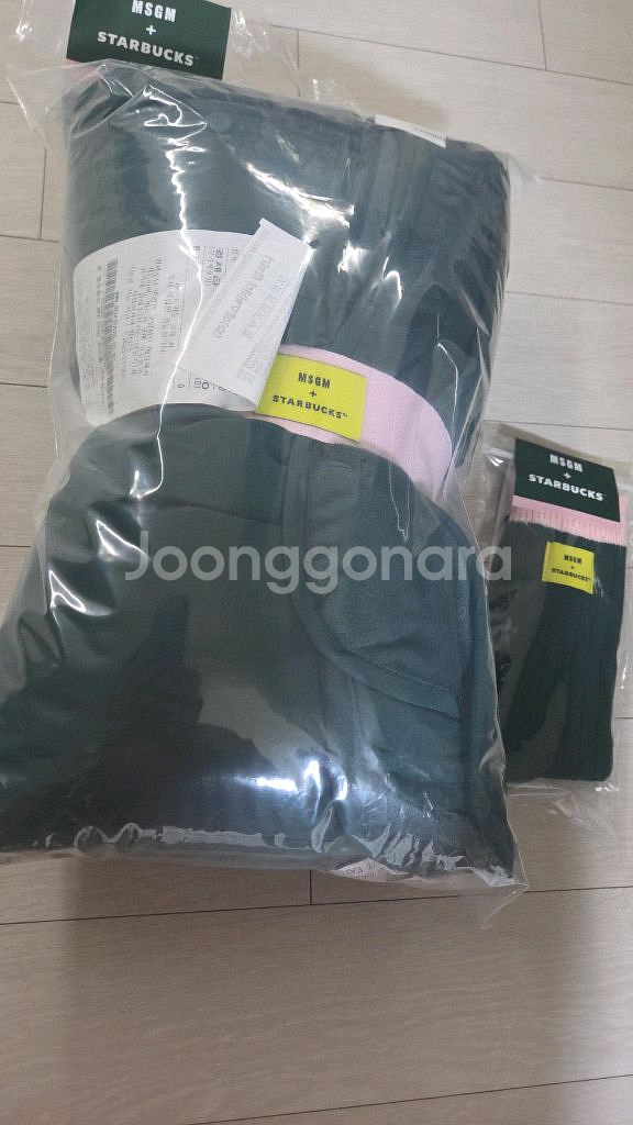 MSGMx스타벅스 블랭킷+양말 세트 그린색상(+수령증)--1