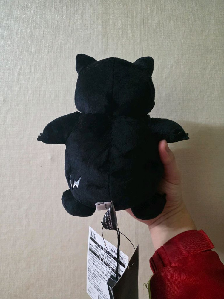 프라그먼트X헬리녹스 잠만보 인형 새상품 판매합니다.--2