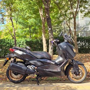 24년식 야마하 XMAX 신차급 차량 판매합니다 이미지