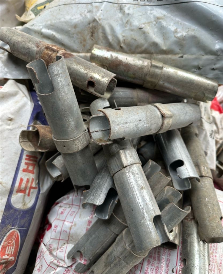 EGI휀스(새제품,중고), RPP방음판(새제품), 아시바파이프(새제품,중고), 기타부속자재(새제품,중고)--9