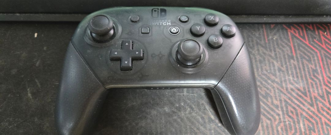 닌텐도 스위치 OLED, micro sd 512, 닌텐도 프로 컨트롤러, 호리 그립 콘트롤러 이미지