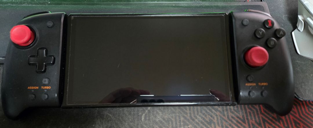 닌텐도 스위치 OLED, micro sd 512, 닌텐도 프로 컨트롤러, 호리 그립 콘트롤러 이미지